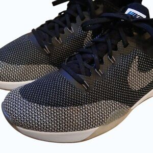 NIKE ZOOM Training Athletic Shoes 8M EUC